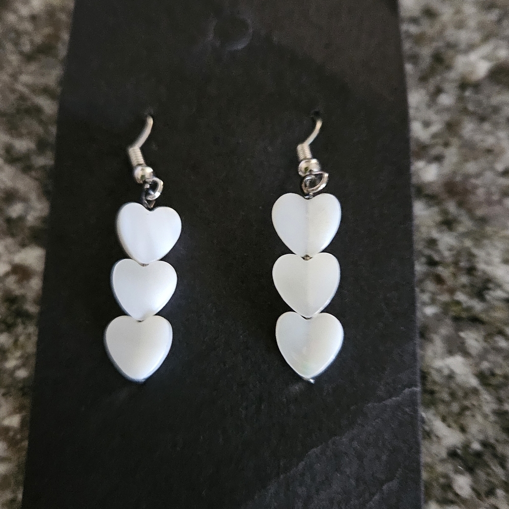 Harriet Ave Jewels White Heart Earrings